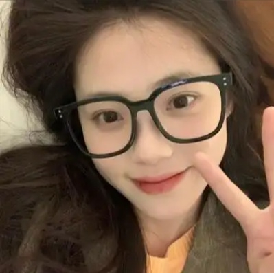 窗外的麻雀的第一张照片--福州王婆说媒