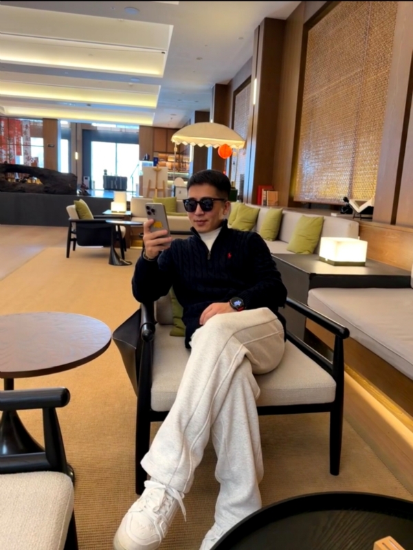 只为与你相见的第三张照片--福州王婆说媒